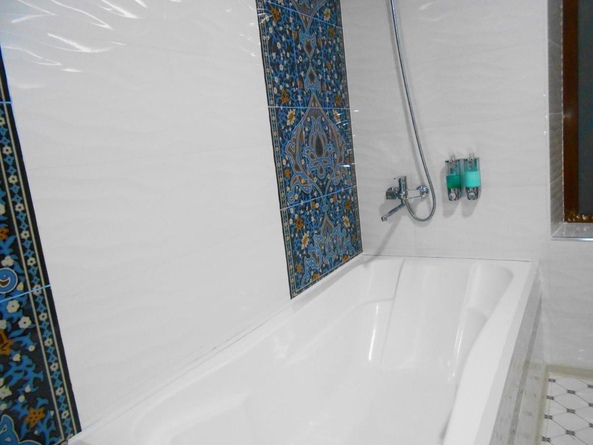 Colibri Traditional Guest House Samarkand Buitenkant foto